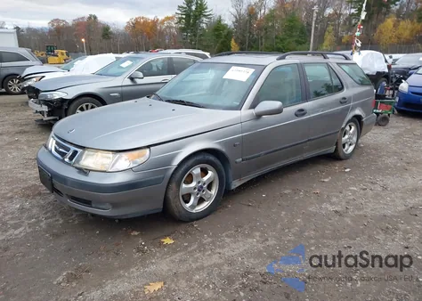 2001 Saab 9-5 z USA, uszkodzony, nr VIN YS3ED58E513050103